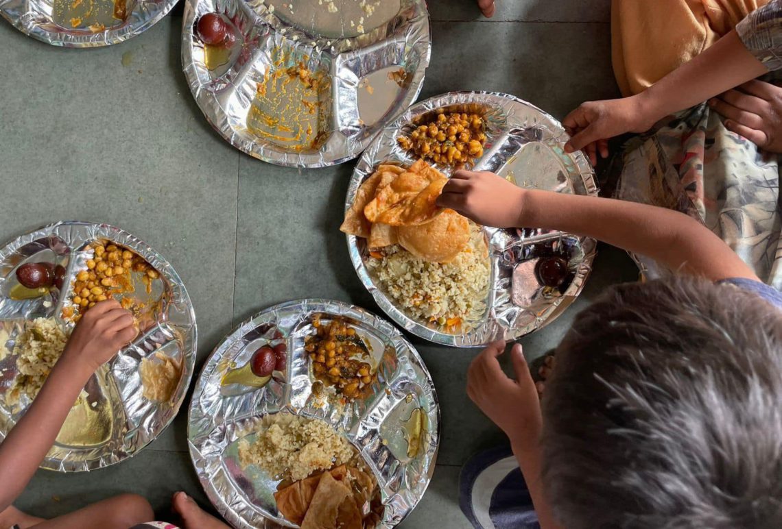 Fight Hunger in Urban Slums